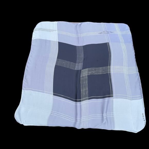 Halston Blue/Purple Geometric Pattern Signed Scarf - Picture 8 of 15